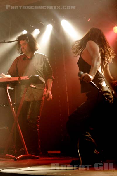 SANDIE TRASH - 2007-01-05 - PARIS - La Fleche d'Or - 